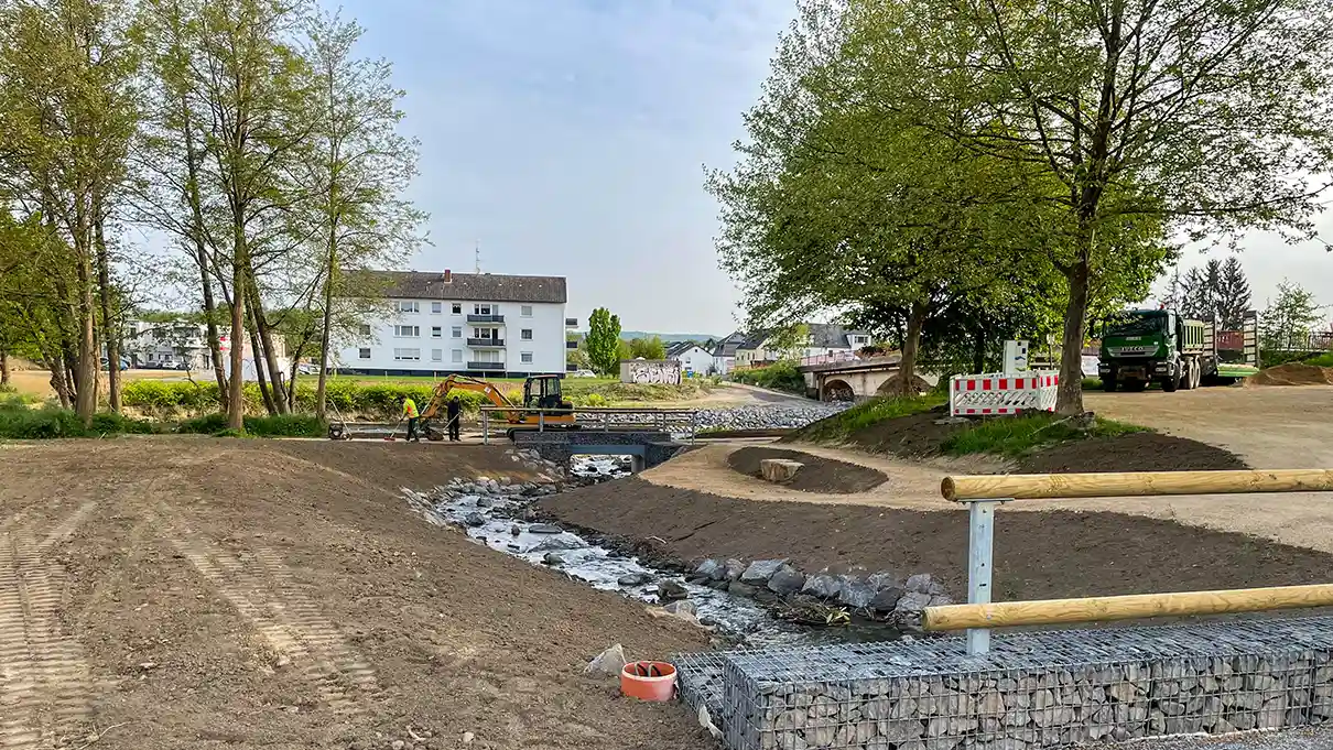 Gewässerbau und Renaturierung, Bach